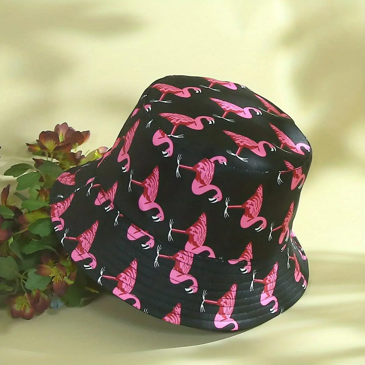 Double-sided bucket hat, flamingo print sunscreen sun hat, simple sunshade, Japanese Korean short brim, Korean version, new couple street trend hip-hop hat, men's and women's spring and summer hats, basin hats