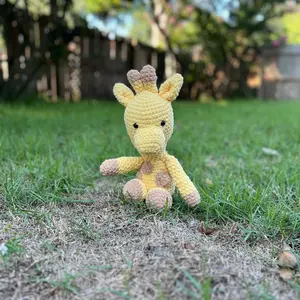 Large Giraffe