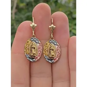 Pendant earrings, pure copper allergy-free, suitable for everyday wear, suitable for giving to loved ones at the festival Rheinstone Decorated screws cat design Personal wear box Romantic Exquisite gold cubes chain fashion Characters Color set