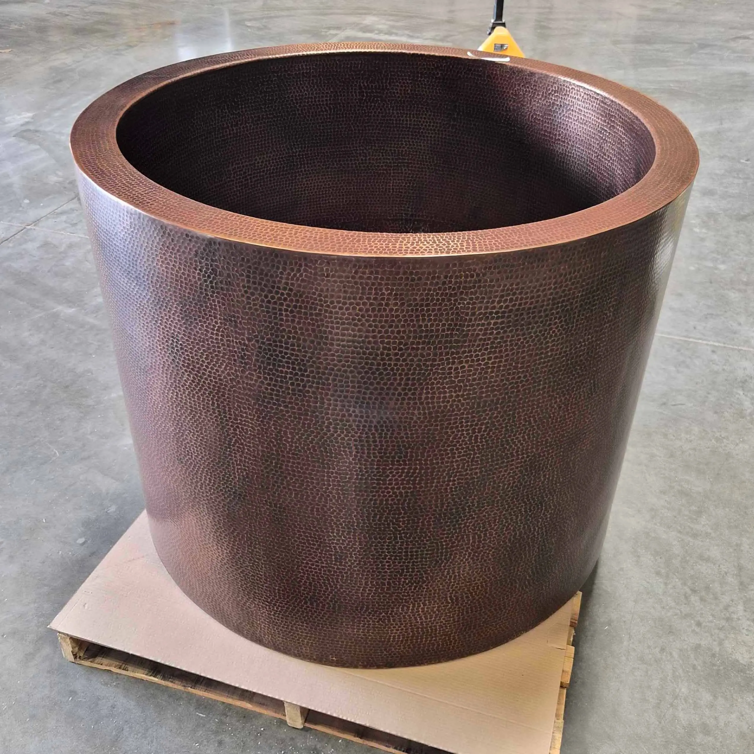 45" Hammered Copper Japanese Style Soaker Bathtub – Final Sale
