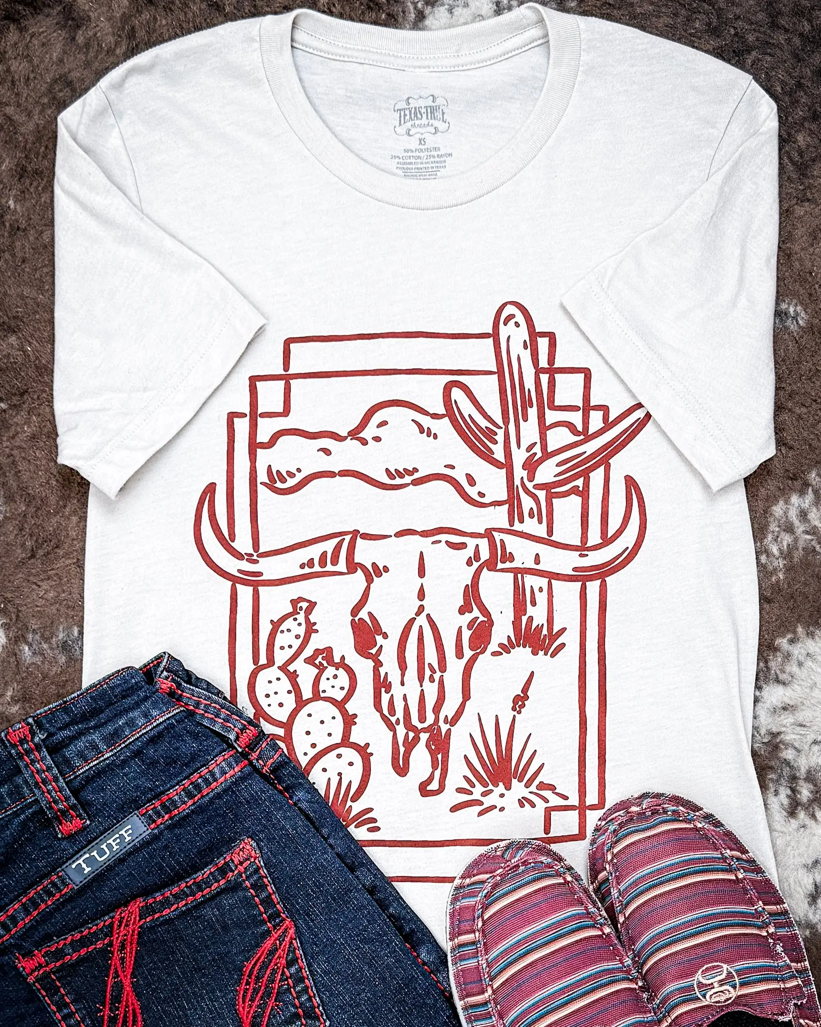 Women's Soft Rayon Short-Sleeve Round Neck Skull Graphic T-Shirt, Desert Hollow Natural Style