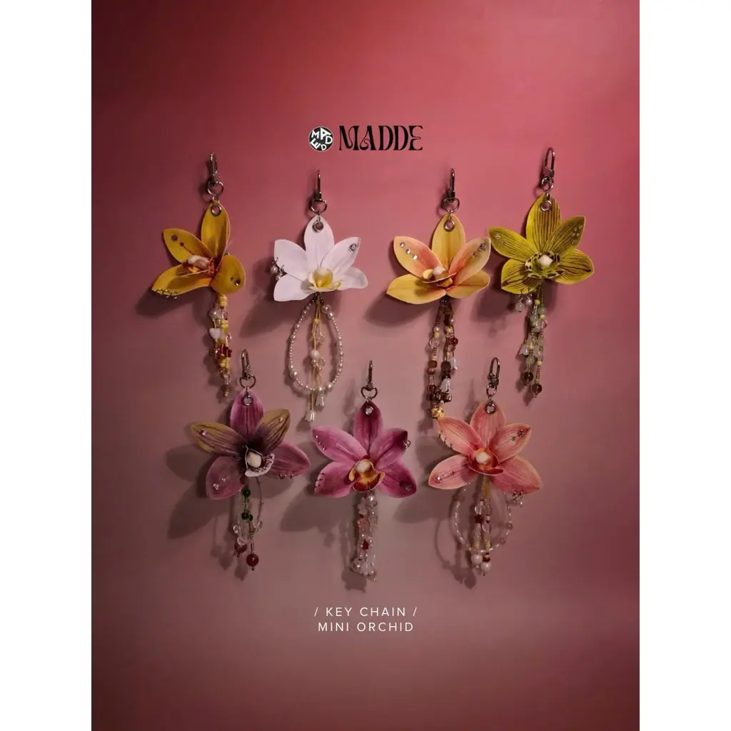 [NEW] Mini Orchid Flower Keychain – Handmade Accessory