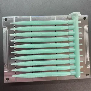 Lucki Baits 5” senko turquoise 10 Pack