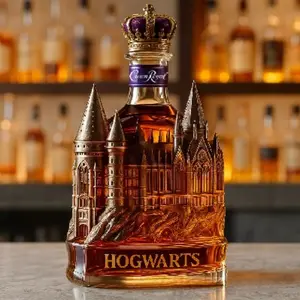 Harry Potter Inspired Whiskey Bottle, 3D Castle Design with Crown Lid, 750ML Capacity, Ideal for Gifts & Home Bar Decoration