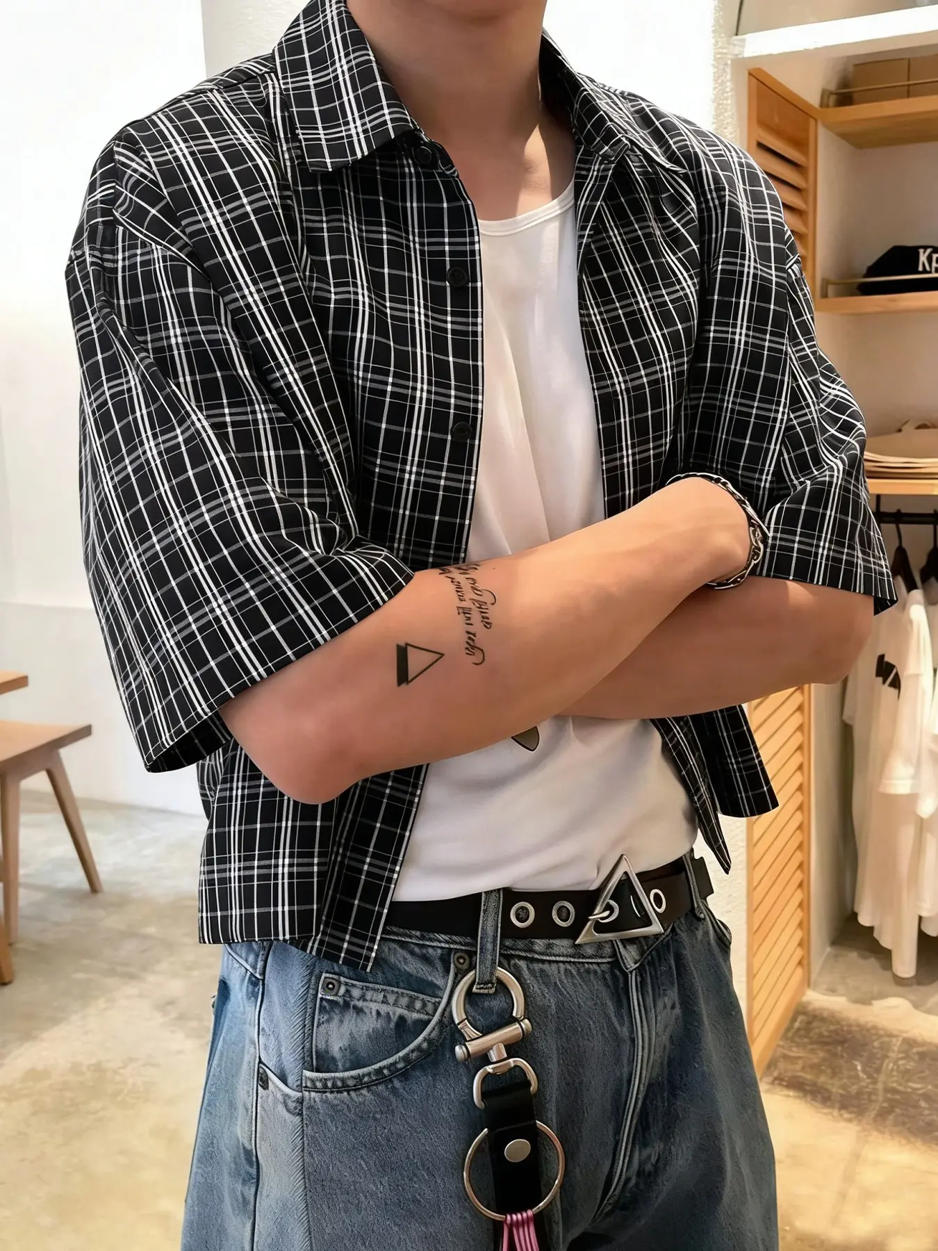 Men's Casual Short Sleeve Plaid Shirt, Classic Checkered Print, Checked, Asymmetrical Design, Long Sleeveless, H-Type Silhouette
