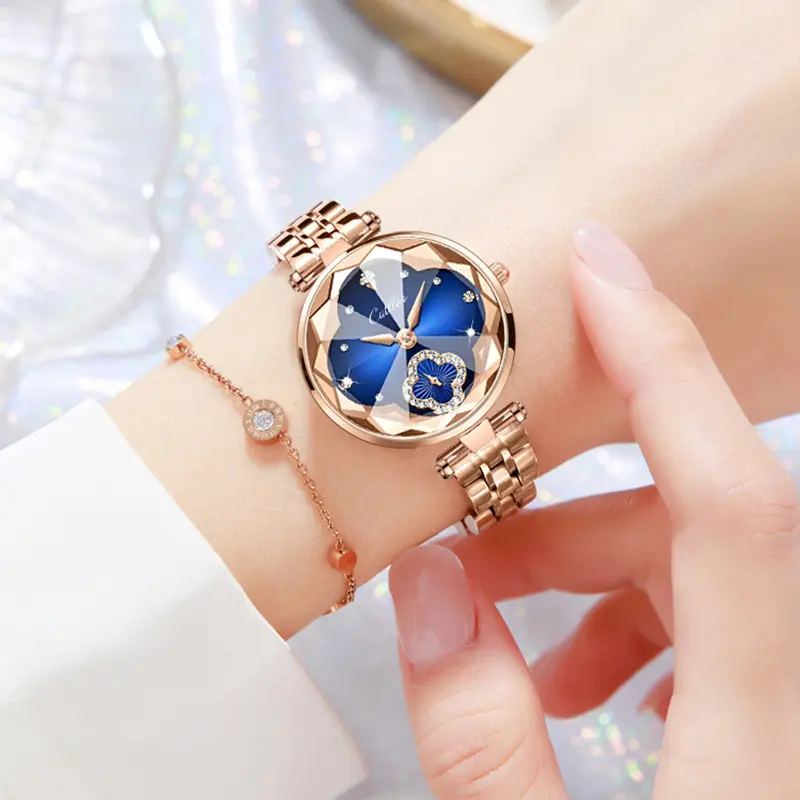 Ladies' Premium Elegant Timepiece – Lucky Four-Leaf Clover Crystal Dial, Scratch-Resistant & Water-Resistant, Adjustable Comfort Strap, Timeless Fashion Design, Versatile for Every Occasion | Thoughtful Thanksgiving Gift