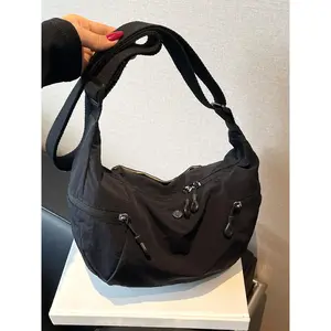 Casual  single-shoulder crescent bag, multi-pocket design, versatile large capacity, multiple colors optional, trendy  versatile single-shoulder messenger bag, good partner for daily travel, suitable for students to attend classes, etc.