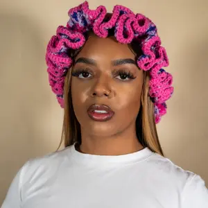 LIZWIZ HANDMADE CROCHET CURLY CAP