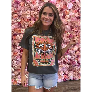 The heavens are roaring pepper Tshirt