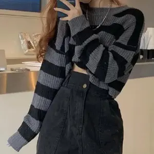 Women’s New Korean-Style Striped Cropped Sweater, Vintage Oversized Knit Pullover, Long-Sleeve Crew Neck Top for Autumn