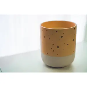 Sugar & Spice Ceramic Pink & Gold Spotted Potter Candle 25 oz Baby Spice Scented Mediterranean Fig Warm Spice Blend 125 Hour Burn Time