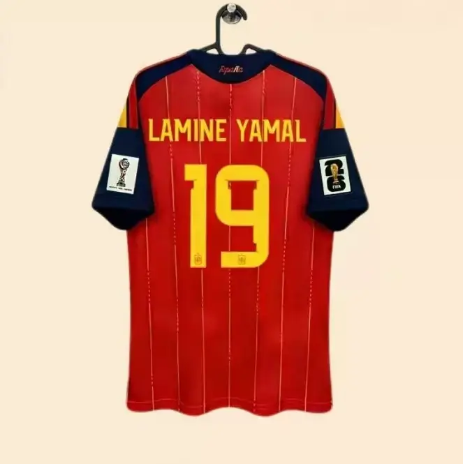 [Size M] Spain #19 Lamine Yamal Red Soccer Jersey with Badges - Premium Performance Polyester, Athletic Fit Football Shirt