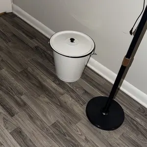 Enamel Metal Bucket with Lid – Multipurpose Home Container Bokit emaye, pou rityèl,kwizin douch Bokit twalèt