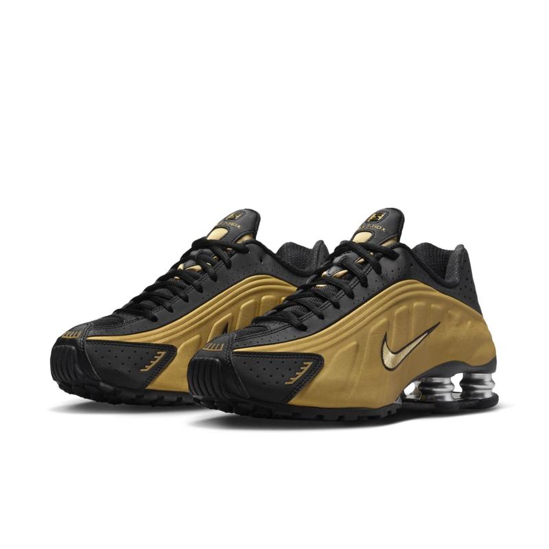 (WMNS) Nike Shox R4 'Black Metallic Gold' AR3565-005