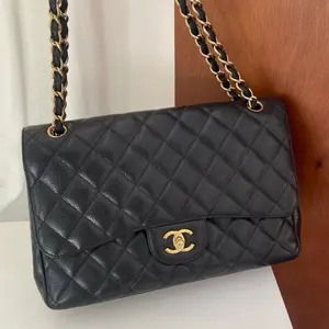 Pre-owned CHANEL leather Shoulder Bags classic flap jumbo double flap caviar black shoulder bag