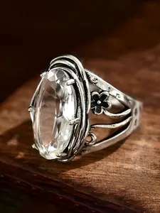 Boho Style Women's Ring, Vintage Ethnic Oval Zircon Hollow Flower Design, Versatile Party Jewelry, Unique Personalized Accessory, Boho Style Rings