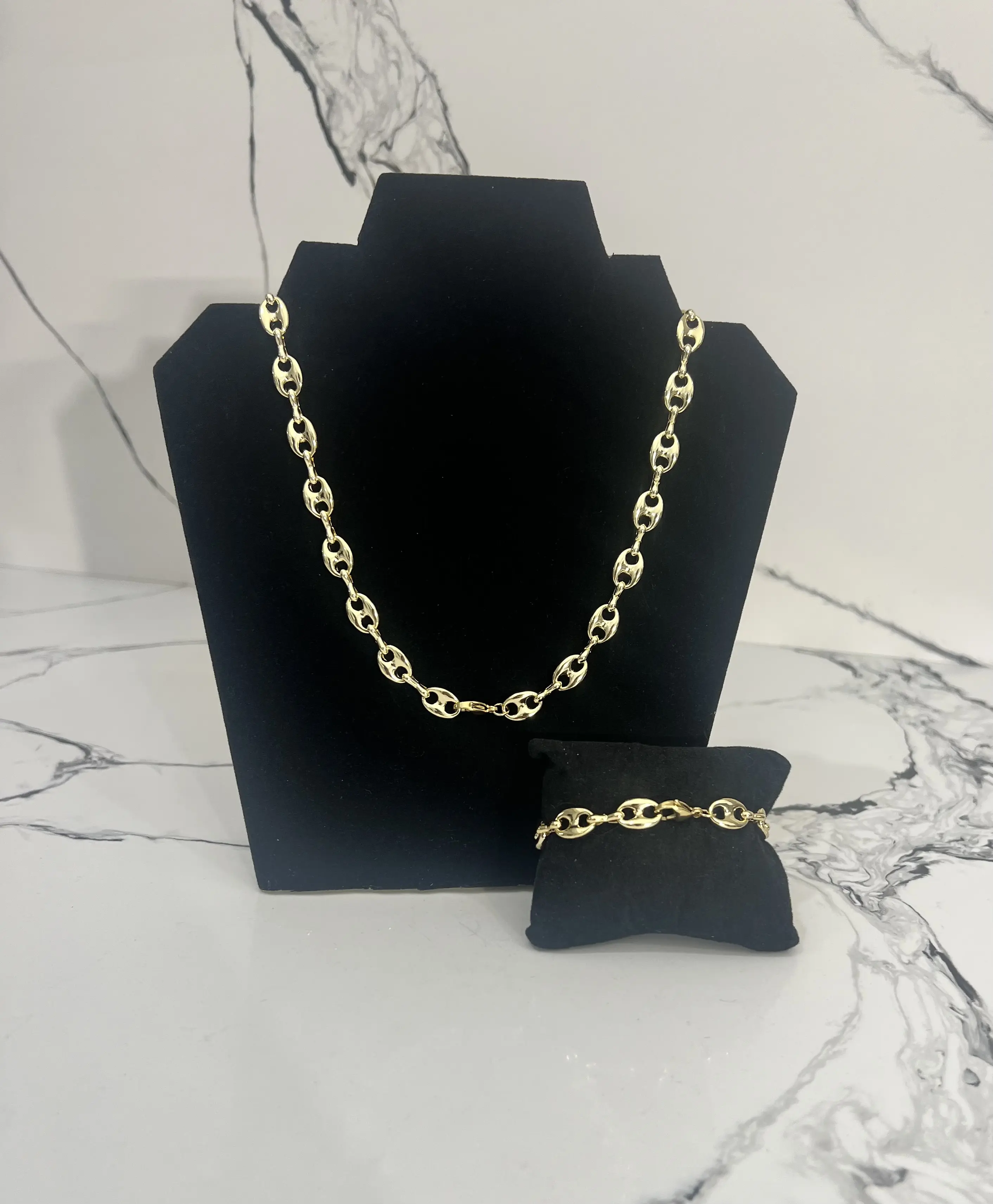 Xuping Jewelry 2pc 14k Laminated Gold Set Includes Elegant Gold Necklace And Bracelet Set