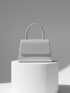 Elegant Silver Color Evening Bag for Women, Party Clutch with Chain Strap, Perfect for Weddings, Birthdays, Valentine's Day Gifts