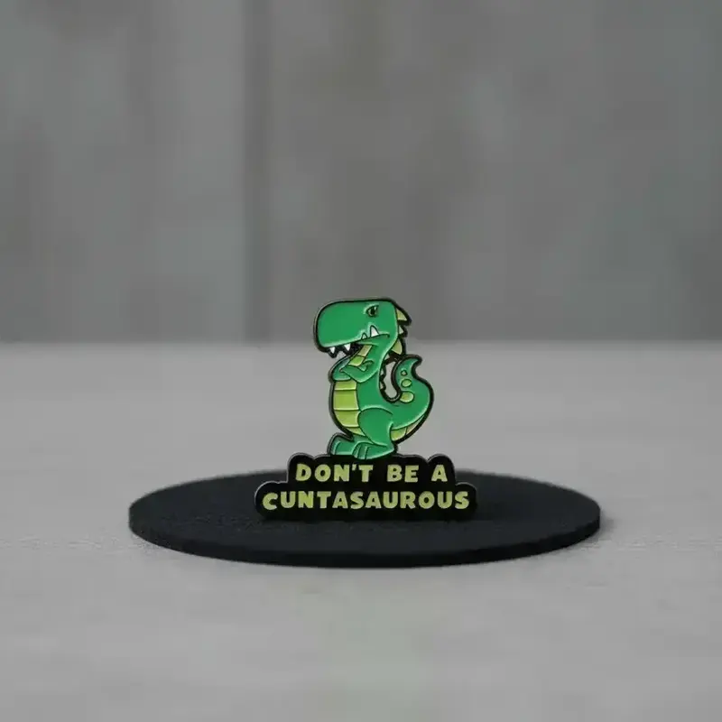 Cartoon Dinosaur Design Brooch, Cute Dinosaur Badge, Sassy Punk Brooch for Jackets/Bag, Fashion Accessories for Women & Men, Flower Brooch, Alloy Brooch Pin