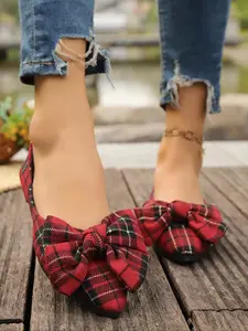 Comfortable Women's Plaid Flat Shoes, Fashion Casual Sneakers, Low Heel Design, Durable Textile Upper, Spring & Fall Wear, Plaid Pattern Flats