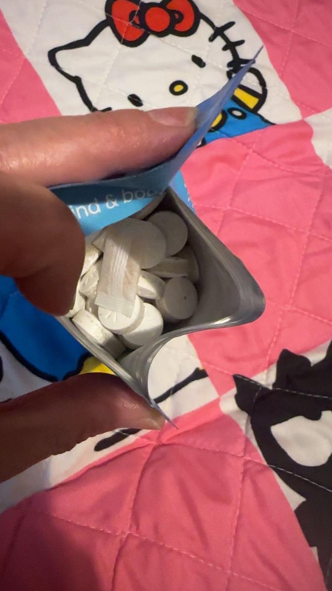 Item: Gum, Bulk Pouch (90 Pieces)