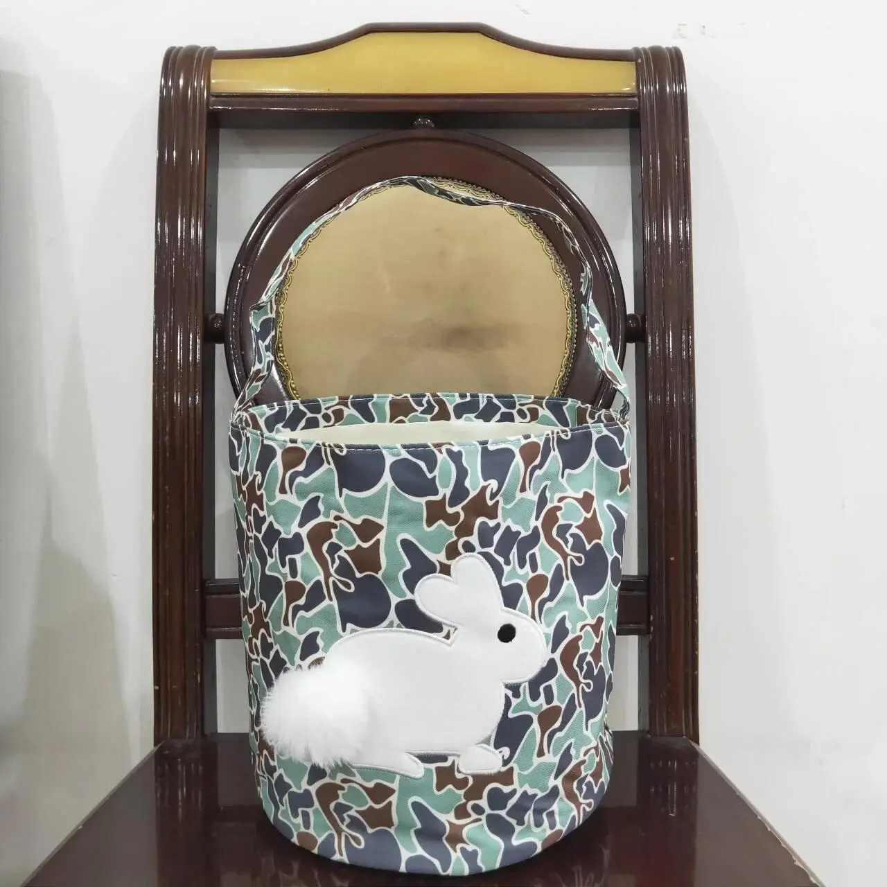 BA0157 embroidery bunny