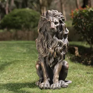 20.5" Lion Statue, Resin Outdoor Guardian Sculpture, Simulated Animal Decor for Villa, Garden, Park & Resort, Patriotic Independence Day Decoration for Home & Courtyard
