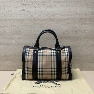 Pre-owned BURBERRY Canvas Shoulder Bags 7.8'' R2619 Shoulder Bag C1855951774 0610 T3 Mia