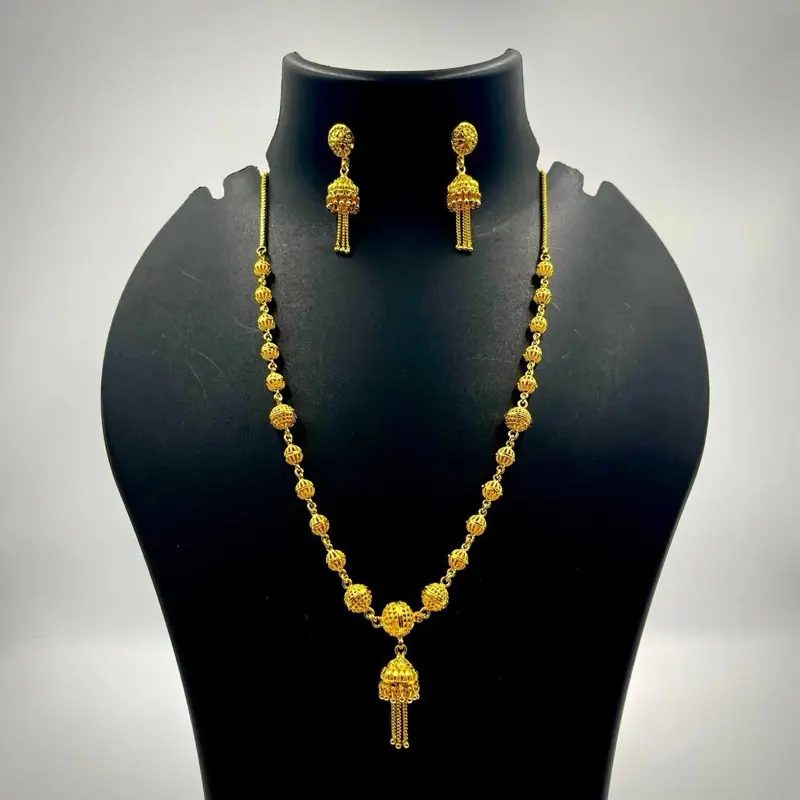 Luxury Gold-Plated Necklace Set for Hijabis, Traditional Wear