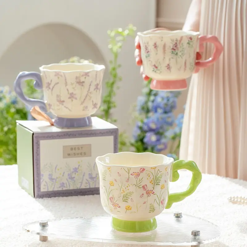 Cute Floral Ceramic Cup 400ML, Vintage Tall Tea Cup, Pastel Flower Gift Set, Country Style Coffee Cup Set, Ceramic Coffee Cups, Retro Girl Heart Gift for Women, Stylish Ceramic Cups, Drinkware