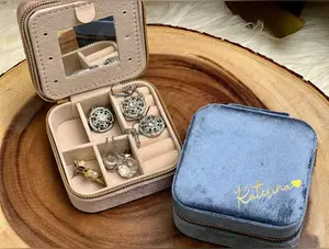 Taniri Women's Personalized Italian Velvet Square Jewelry Storage Box - 3.75x3.75in Classic Single Unit, Zip Closure Travel Organizer for Rings, Earrings, Necklaces, Bridesmaid Proposal Gift Case with Name