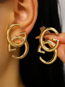 G Earring Obsession, Y2K Accessories, Gold Hoop Earrings, Chunky Jewelry, Streetwear Style, Statement Earrings, Ootd
