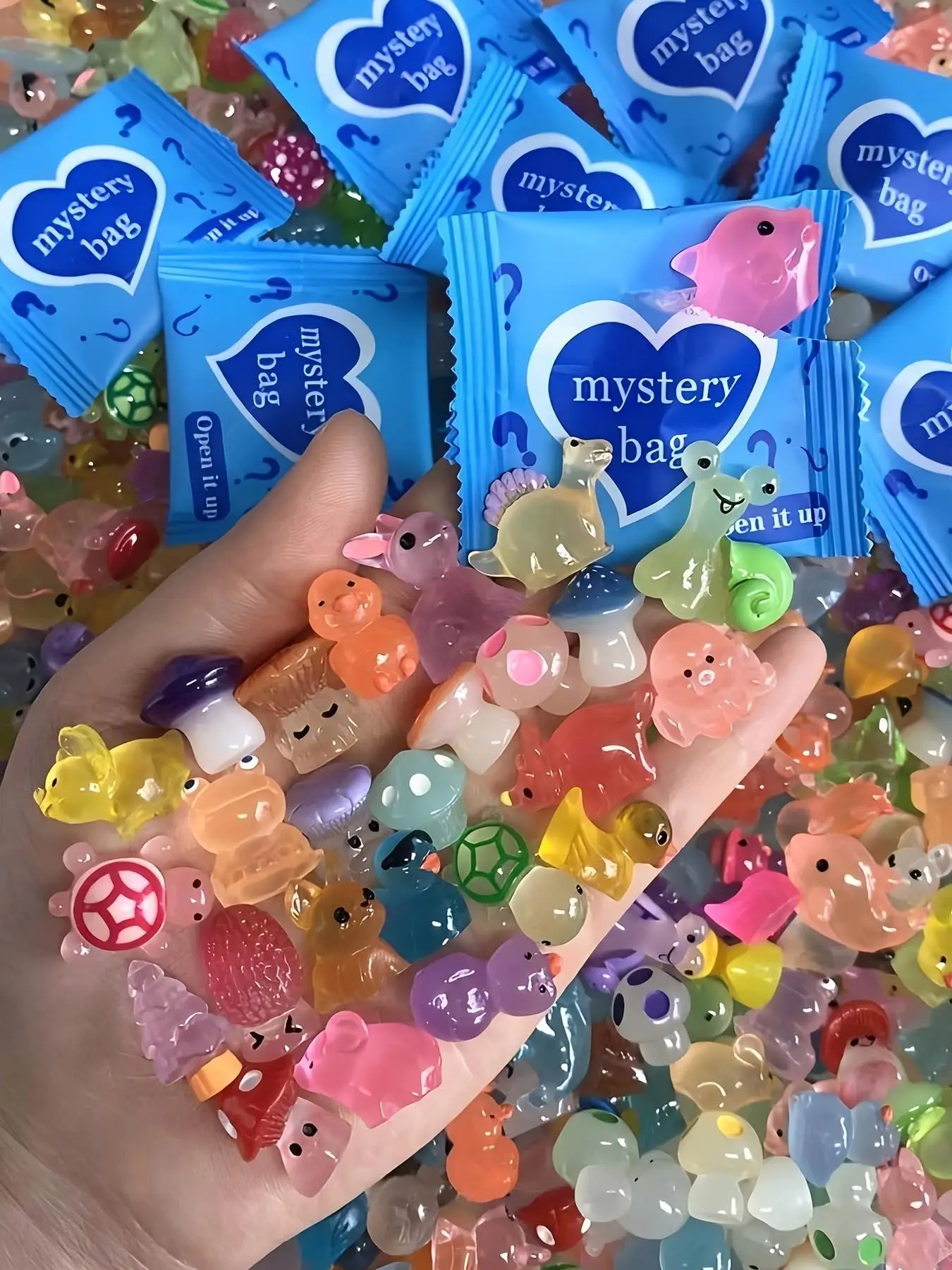 Random Color Mini Resin Animal Ornaments, Luminous Resin Cute Animal Decorations, Creative Decorations for Home Office Desk