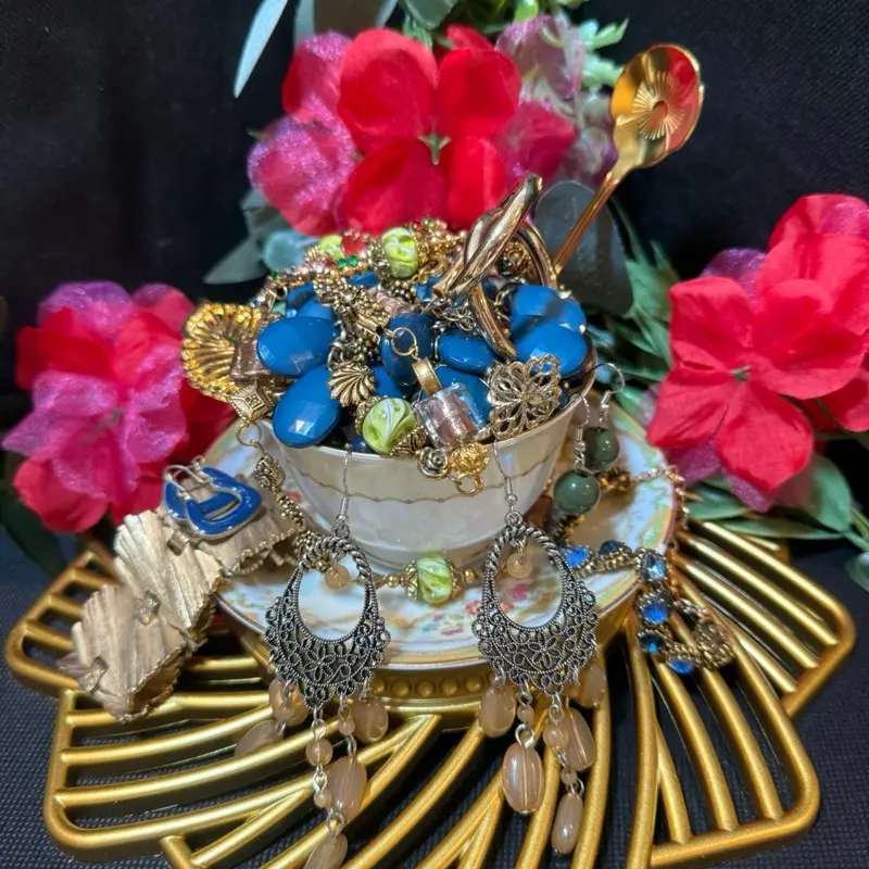 Mystery Jewelry Teacup