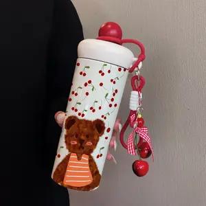 600ML Vacuum Insulated Cup with Cherry Pendant, Stainless Steel Travel Mug for Hot & Cold Drinks, Ideal Gift for Home, Outdoor Activities & Commute