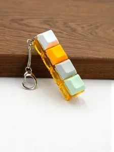 Fun Keycap Keyboard Keychain, Gift Choice for Her, Punk Style Keyboard 4 Keys Toy Keychain for Women & Men, Fashion Acrylic Accessories for Daily Use for Decompression Gift Toys, Women Gifts, Trendy Cute Keychain for Men
