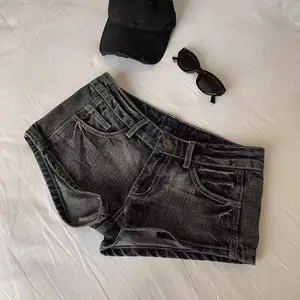 Retro Roll Up Hem Deep Blue Denim Shorts Women Summer Sexy Low Rise Hip Covering Hot Pants American Distressed Washed Jean Short