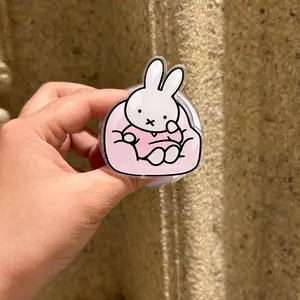 Cute Working Bunny MagSafe Phone Grip – Kawaii Office Rabbit Magnetic Pop Socket & Kickstand – Minimal Phone & Kindle Accessory