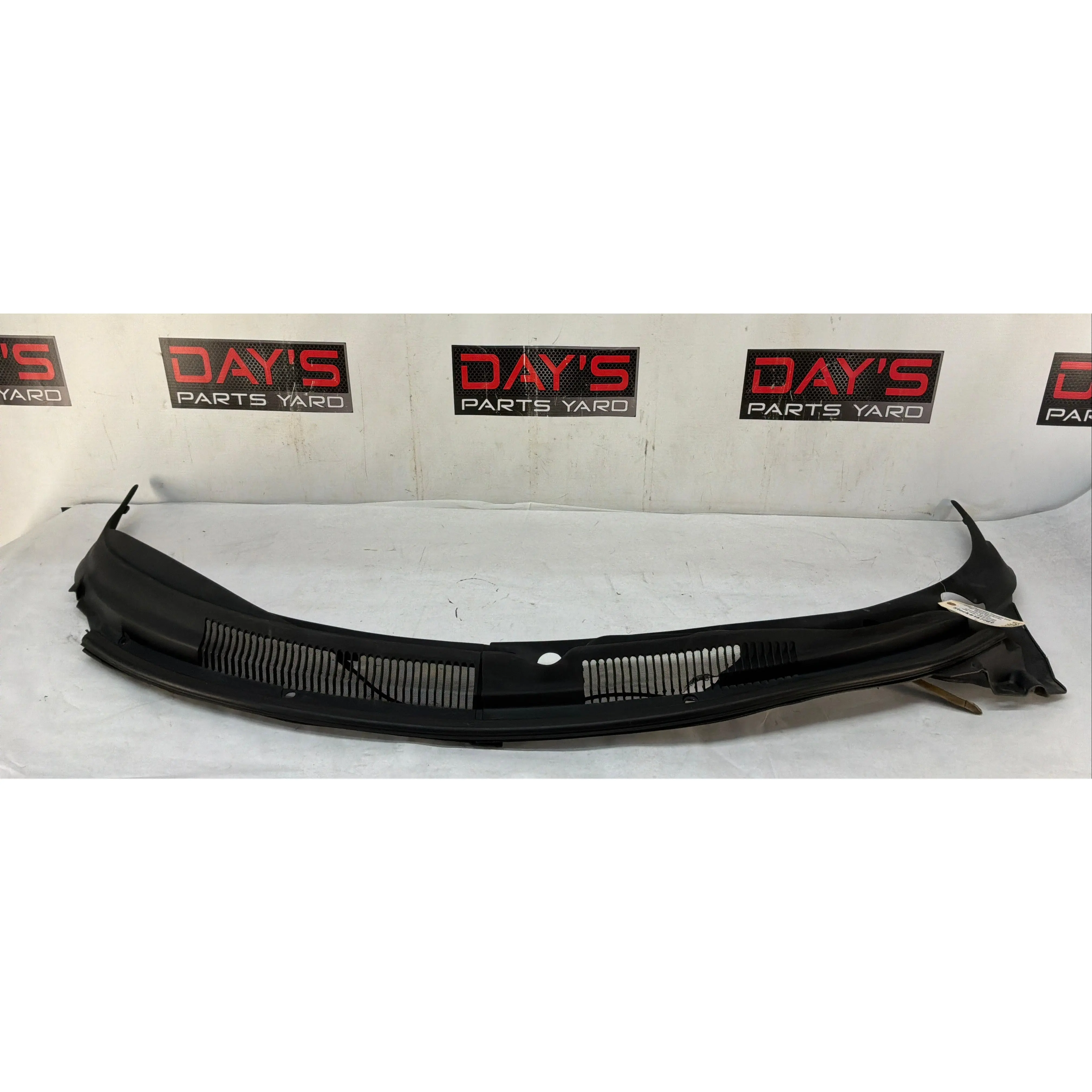 2002 Chevy Camaro Z28 Complete Windshield Wiper Cowl Panel Screen OEM
