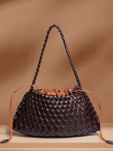 Vintage luxury and high-end woven tote bag with drawstring lining design, simple and versatile one shoulder underarm bag, lightweight and easy to carry, suitable for small gatherings, dates, shopping malls, Casual Shoulder Bag