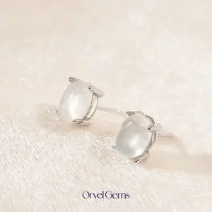 Natural Moonstone Stud Earrings – Healing Spiritual Jewelry with Ethereal Glow, Perfect Gift for Her, Ideal for Everyday Wear