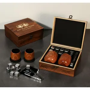 Handcrafted Charred Oak Whiskey Glasses, Festive Bourbon Gift Set for Men - Christmas Present for Dad, Boyfriend & Whiskey Enthusiasts