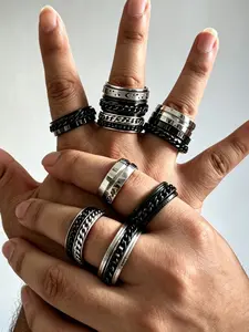 Random Ring Blind Box Set, Dark Style Layered Ceiling Design, Suitable for All Skill Levels, Enhance Your Look Instantly, Stacking Ring Set