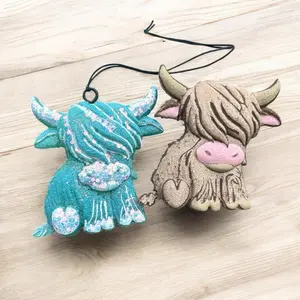 3D Highland Cow Car Freshie – Handmade Aroma Bead Air Freshener Ornament, Cute Cow Car Charm Gift for Her & Cow Lovers, Farmhouse Decor, Car and Home Accessory