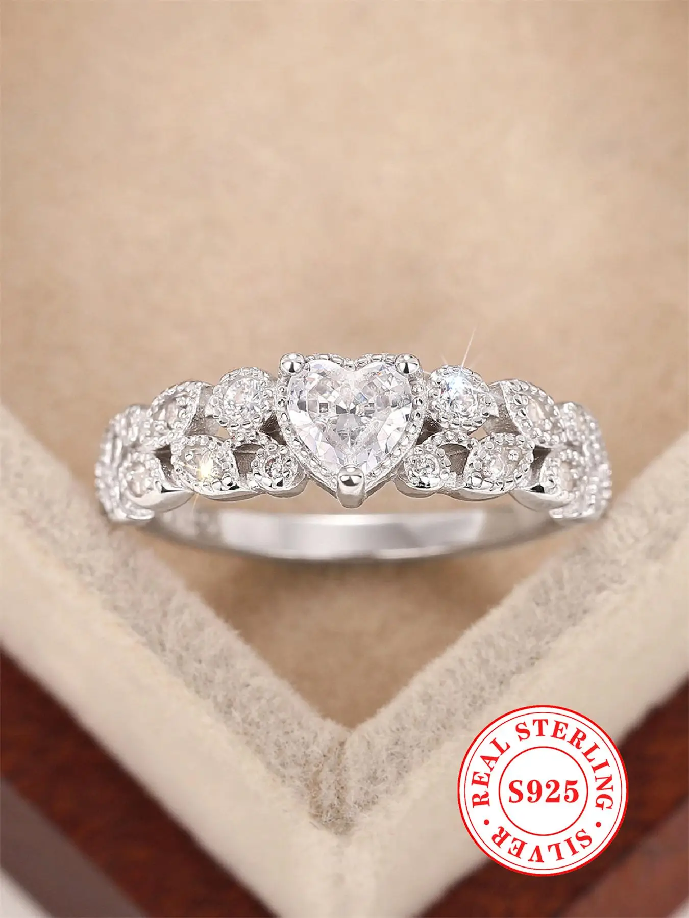 S925 Sterling Silver Heart Design Ring, Fashion Engagement Ring for Women & Girls, Trendy All-match & Exquisite Jewelry for Birthday Gift