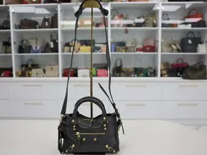 Pre-owned Balenciaga LEATHER Crossbody Bags CLASSIC CITY HANDBAG