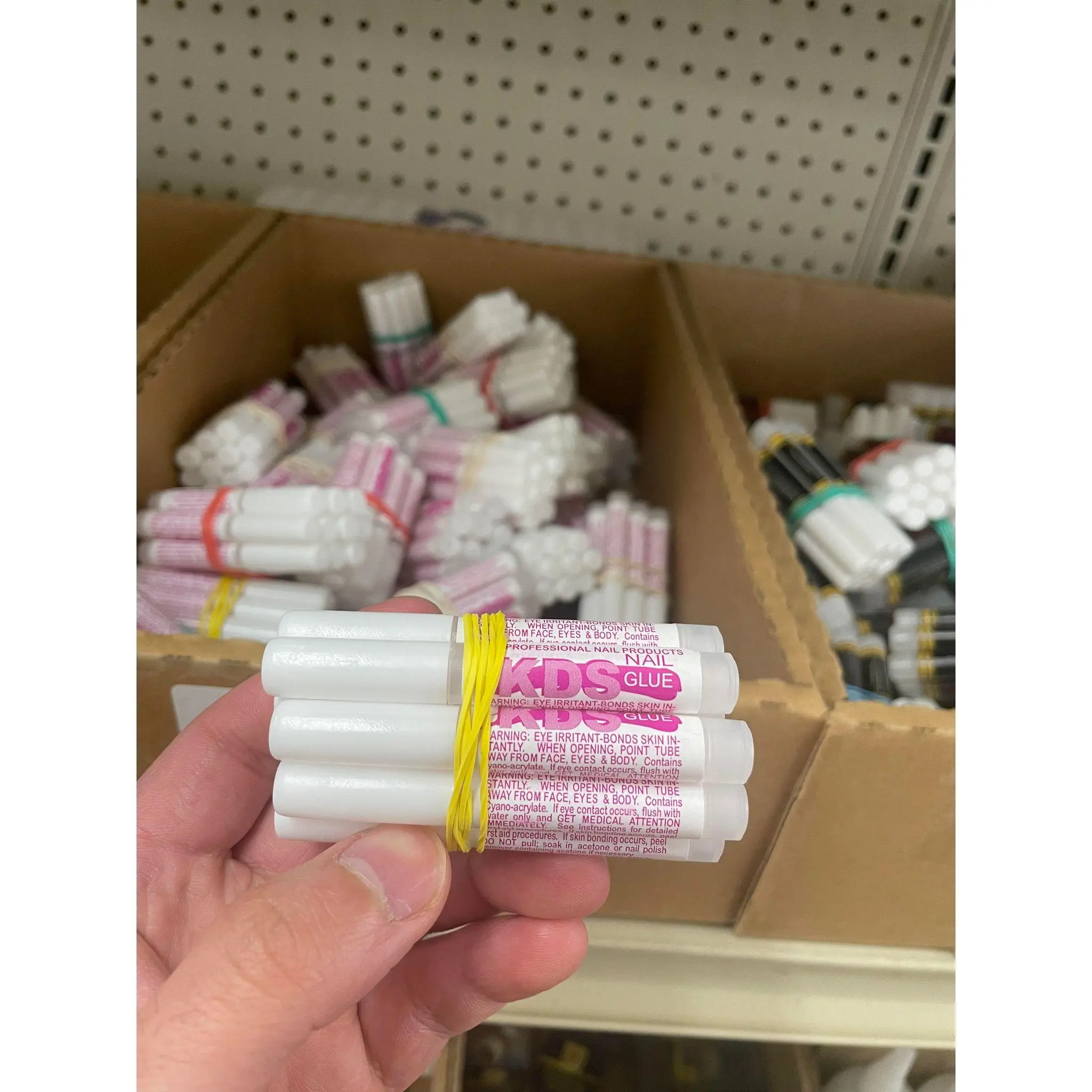 Nail Glue
