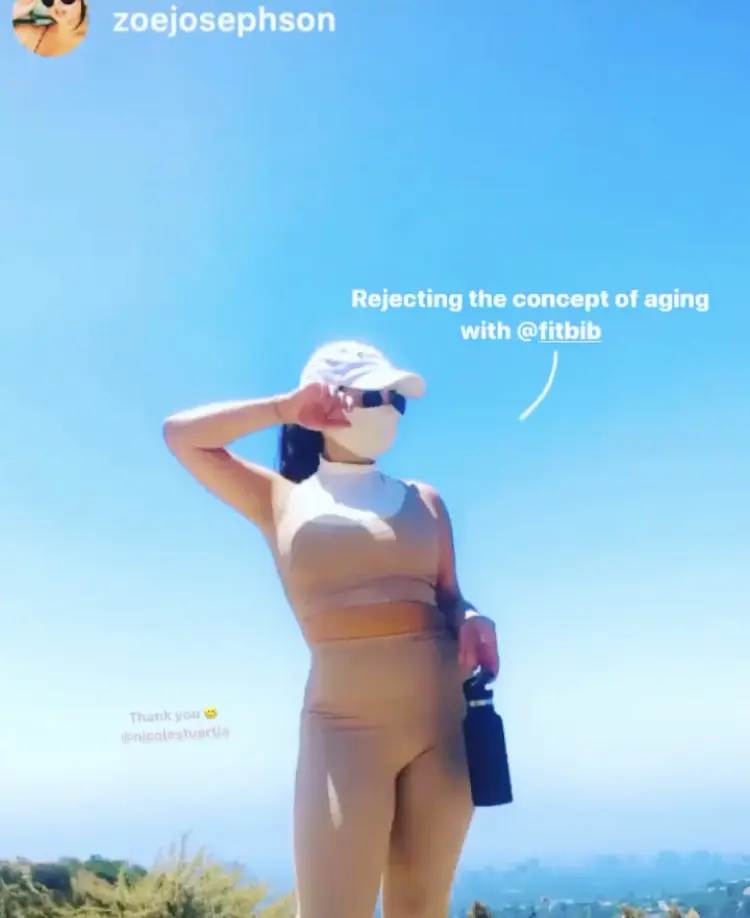 FITBIB- a “bib,” for sun protection of the chest/ décolletage breathedivinity gym