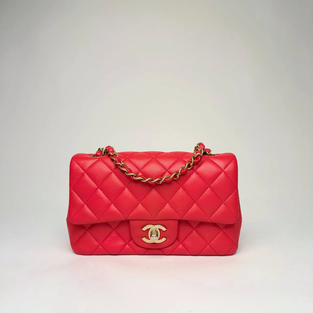 Pre-owned CHANEL X Mini bags Classic Rectangular Flap Bag Shoulder Bags Red 2608290014 Sold as is. All sales are final