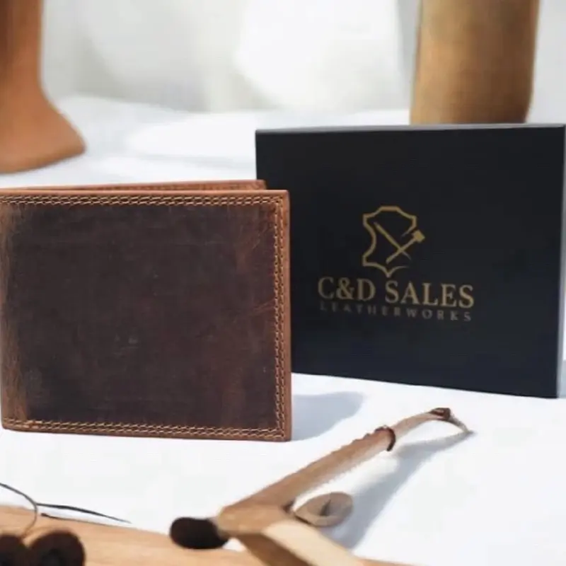 Bifold Leather Wallet for Men, Slim Design with Card Slots & Cash Compartment
